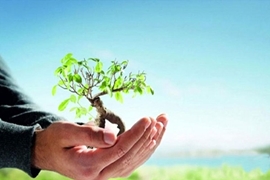 اهدای 2 عدد برانکارد توسط آقای زحمتکش به بیمارستان رازی رشت